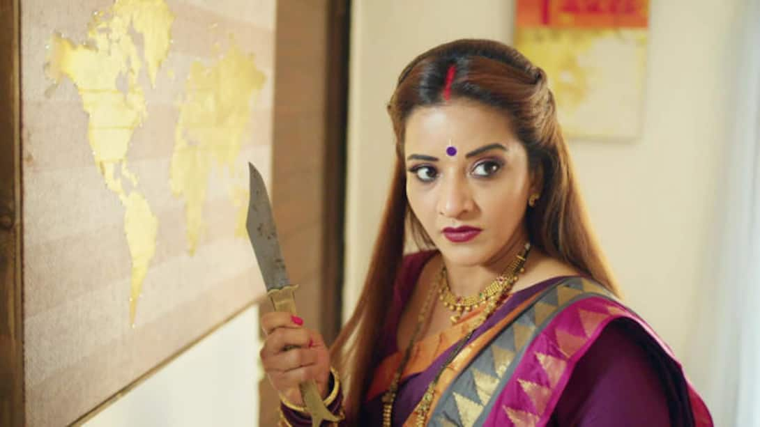 Namak Issk Ka Watch Season 1 Episode 184 Iravati pulls a knife on JioCinema