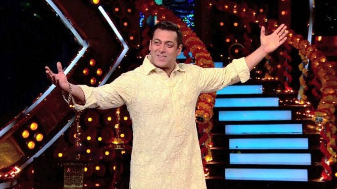 Sneak Peek Day 13: Salman gives a Diwali blast!