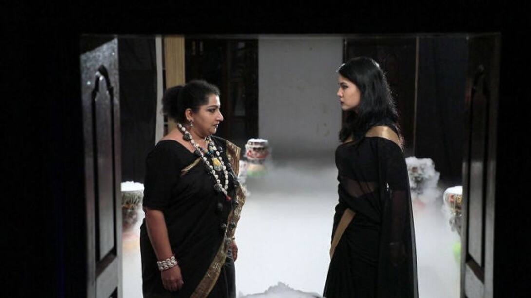 Rathnika reveals her plan to Kanchana