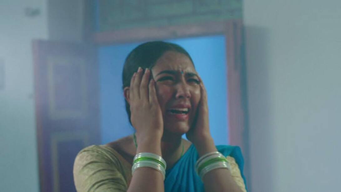 Watch Thari Season 1 Episode 110 Annam s Shop Burns Down Watch 
