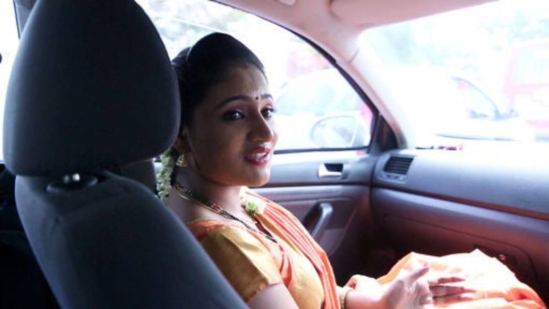 Can Gowri convince Mahesh's family?