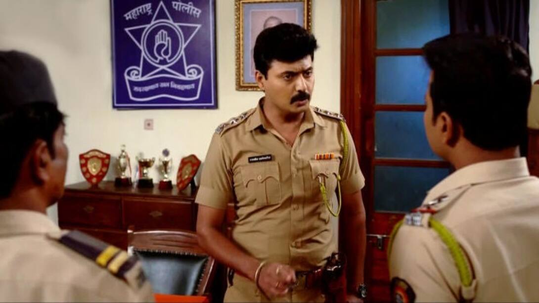 Ranjeet becomes furious