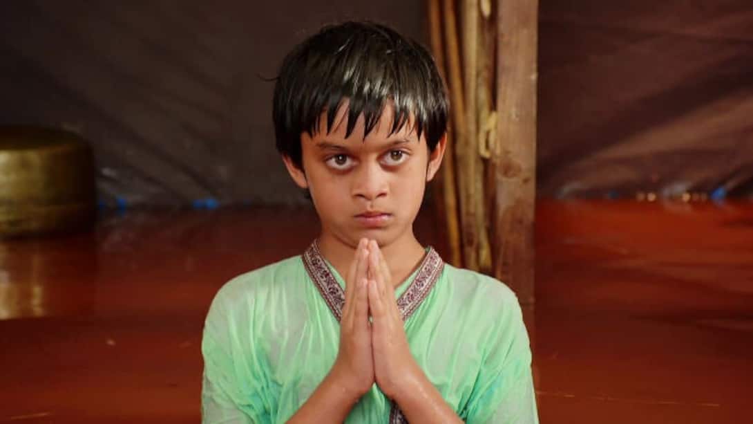 Shankar prays to Mahadev