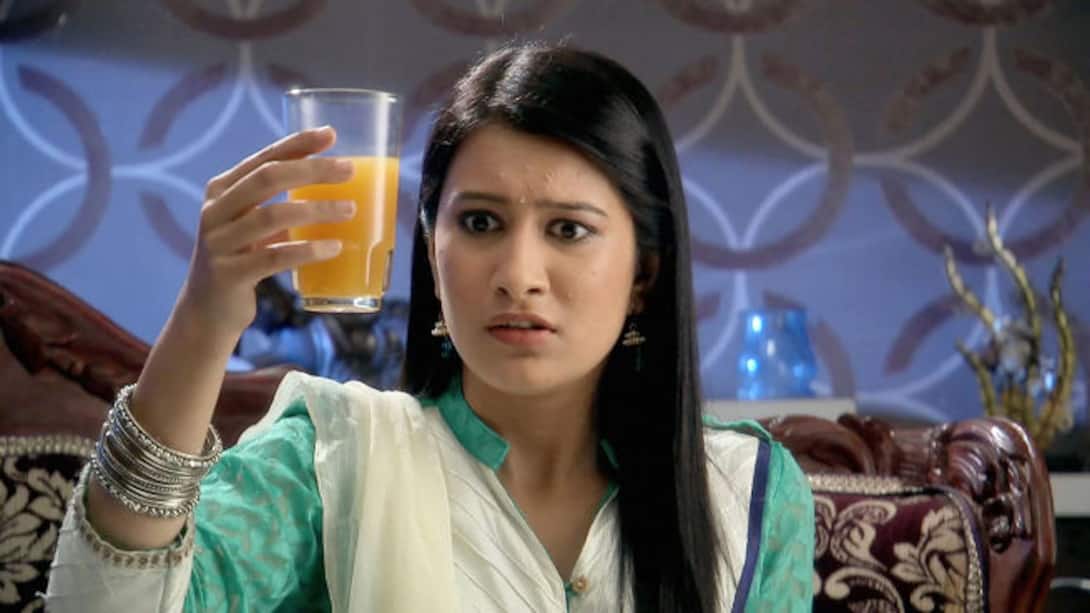 Pallavi is aware of Ricky's intentions