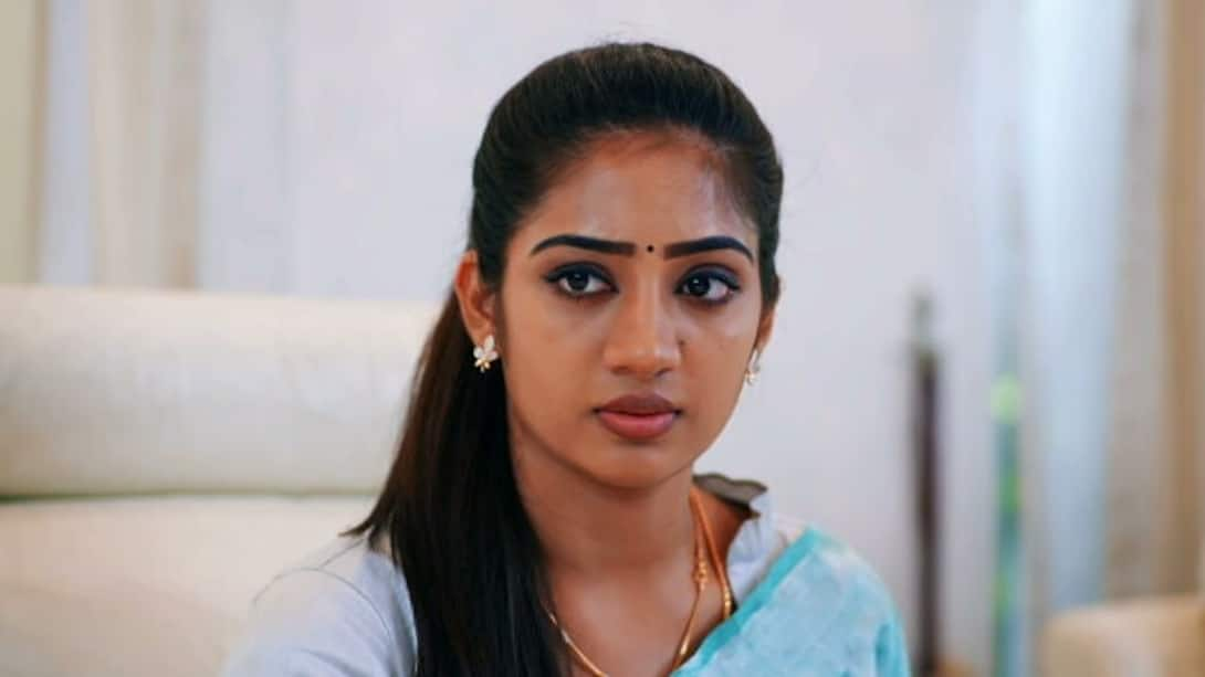 Watch Idhayathai Thirudathey Season 1 Episode 749 : Sahana Plans To ...