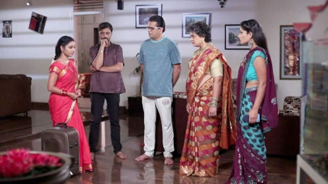 Watch Om Shakthi Om Shanthi Season 1 Episode 141 : Shanthi Refuses To ...