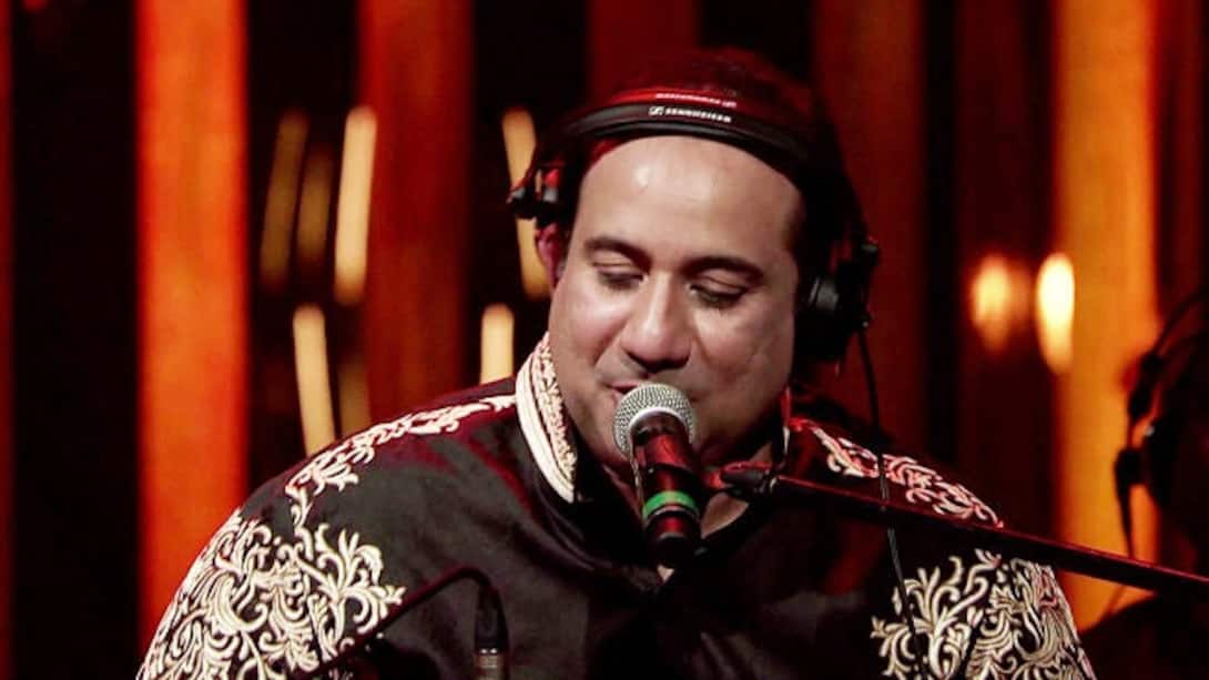 Ustaad Rahat Fateh Ali Khan performs