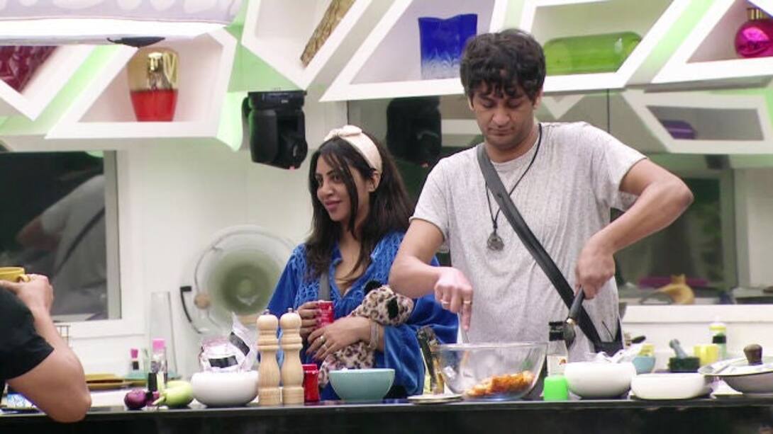 Vikas gets busy in the kitchen