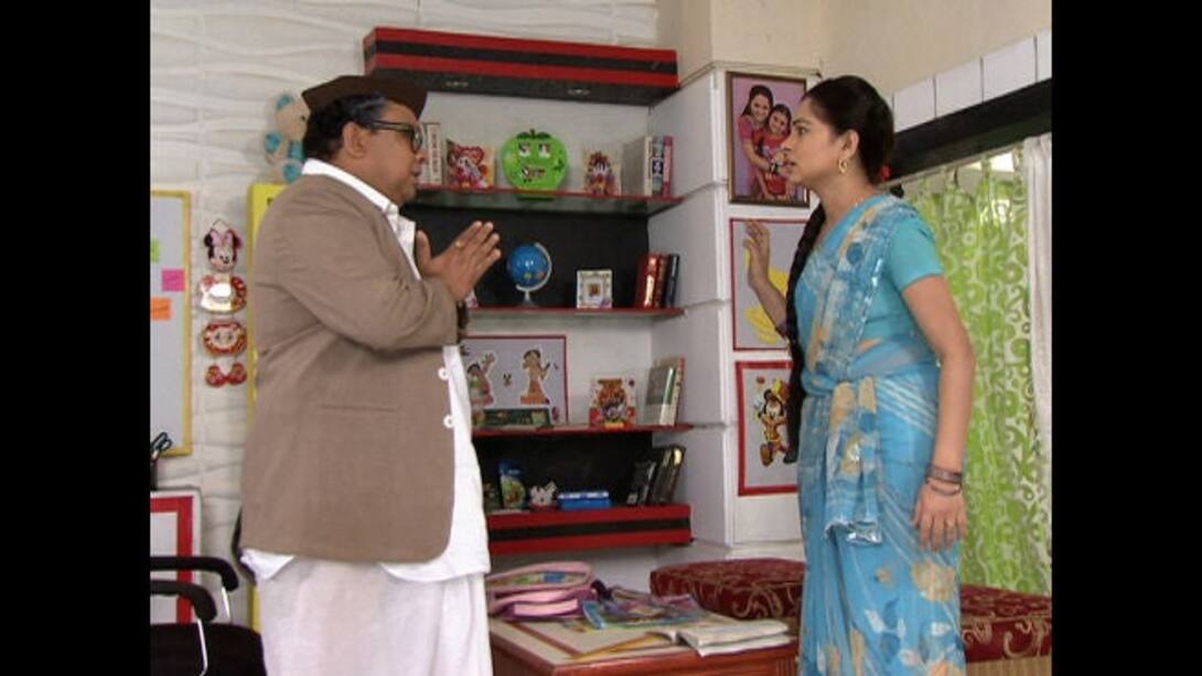 Ankita and Ishvari play tricks on the teacher