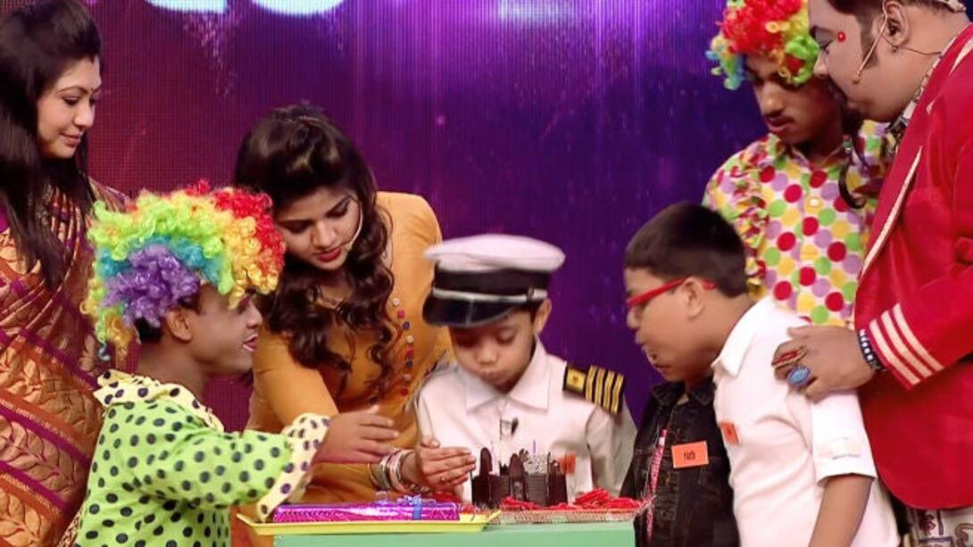 The gleeful game!