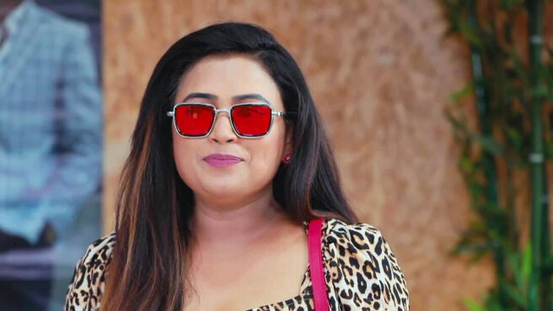 Watch Bhavani's New Venture! Video Online(HD) On JioCinema