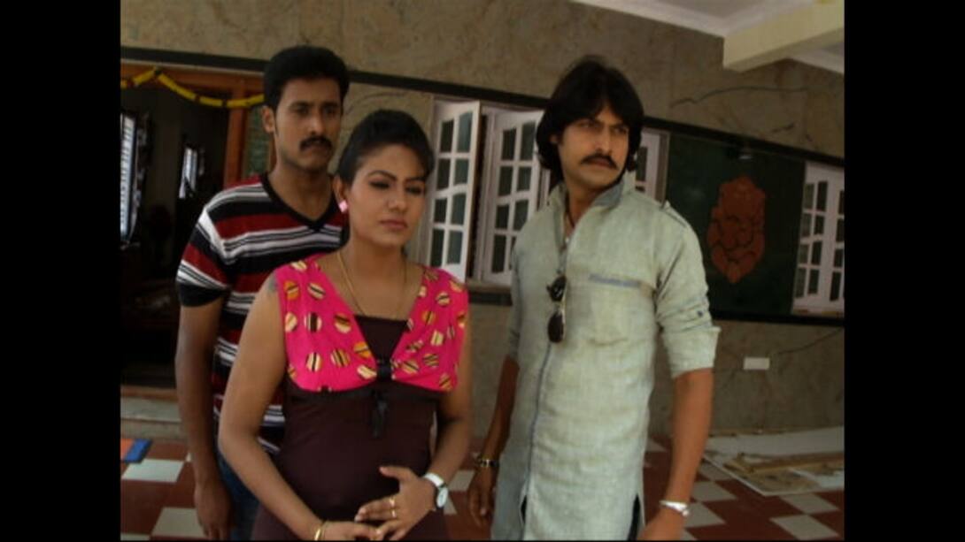 Sanjay decides to marry Nisha
