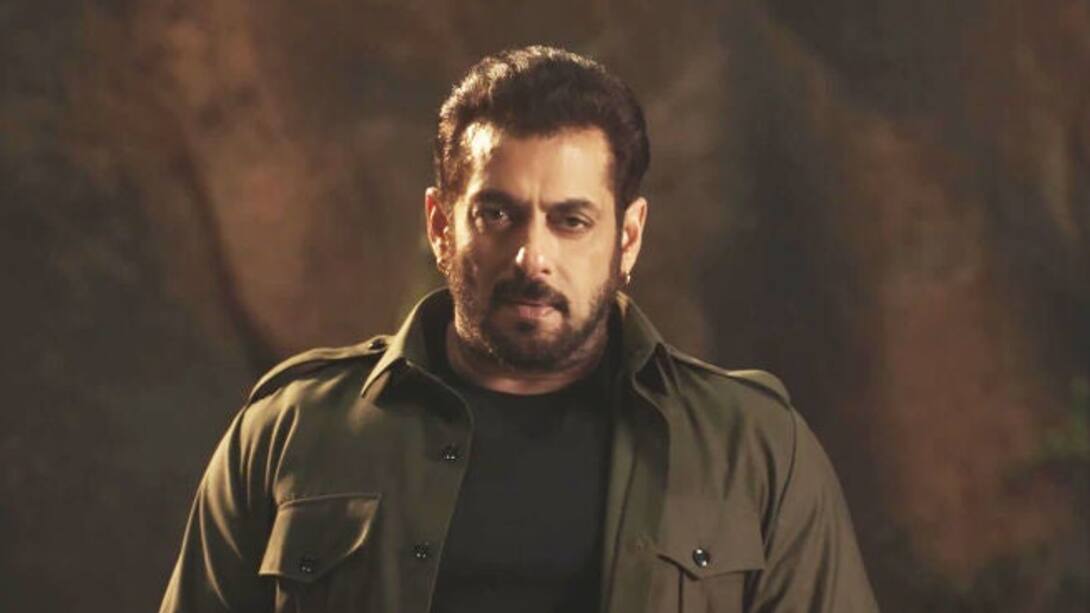 Watch Salman Returns With A Bigg Bang! Video Online(HD) On JioCinema