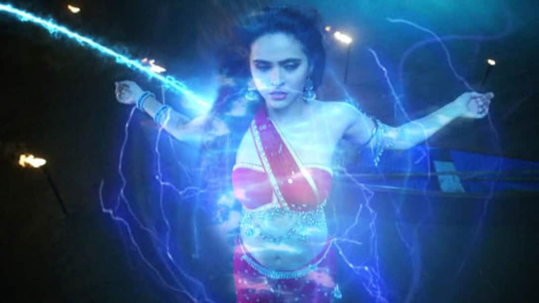 Chandrakanta receives magical powers!