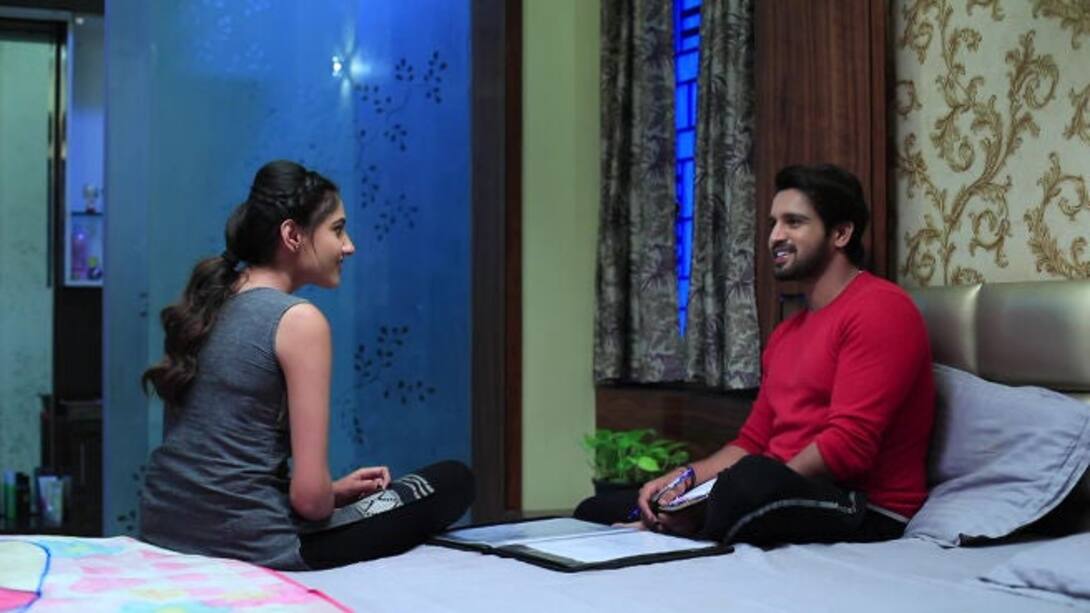Harsha confides in Suchitra