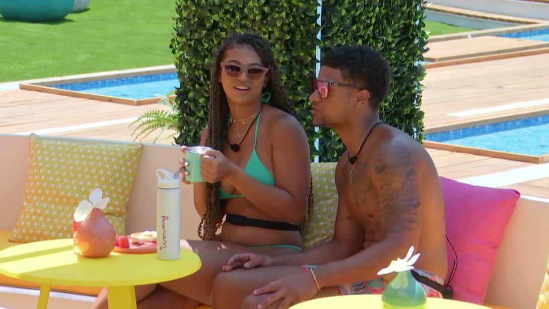 Love island season 4 hot sale episode 4 watch online