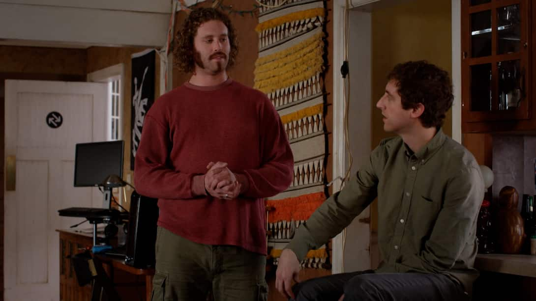 Watch Silicon Valley Season 2 Episode 5 : Server Space - Watch Full ...