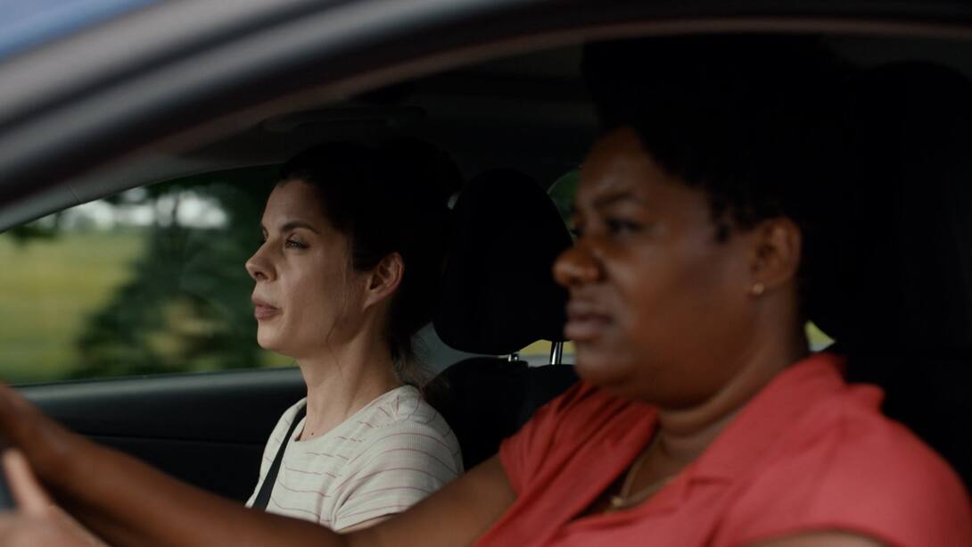 Watch Pretty Hard Cases Season 2 Episode 8 Bug Spray Watch Full