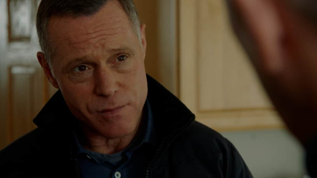 Watch Chicago P.D. Season 6 Episode 12 : Outrage - Watch Full Episode ...