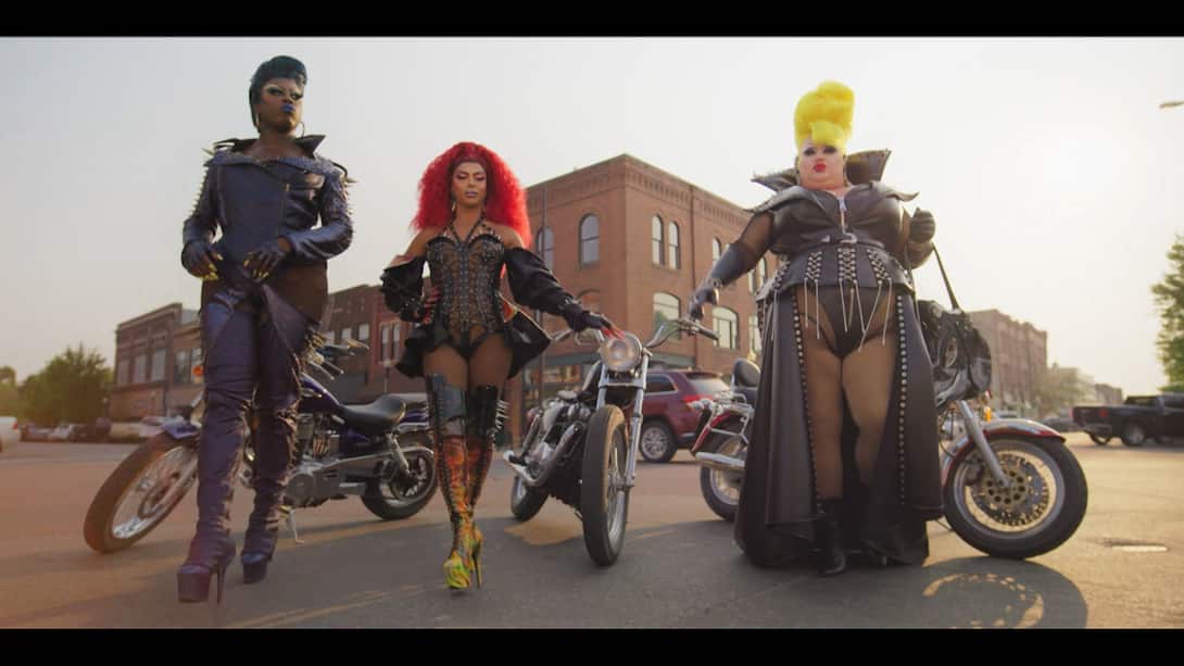 Watch We're Here Season 2 Episode 6 Watertown, South Dakota Watch