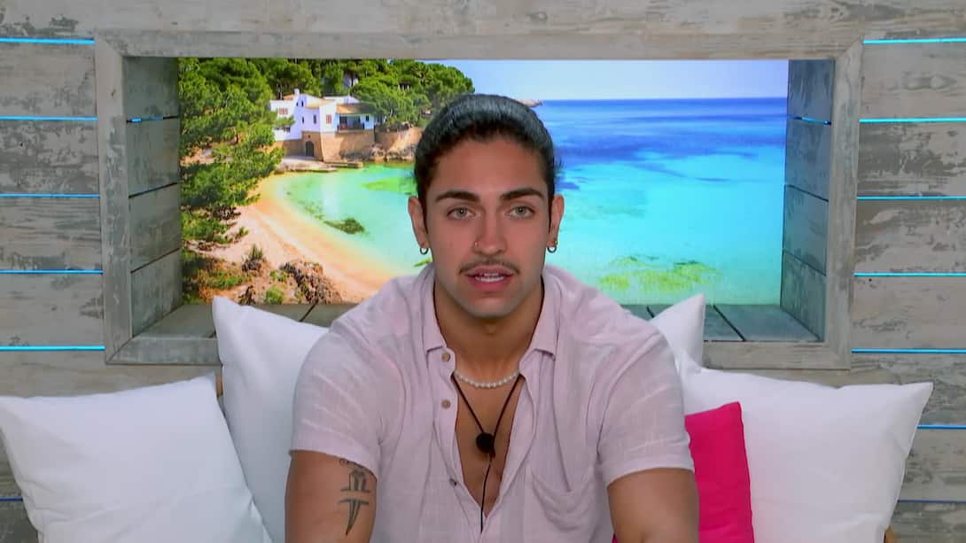 Love island season 4 clearance episode 3 watch online