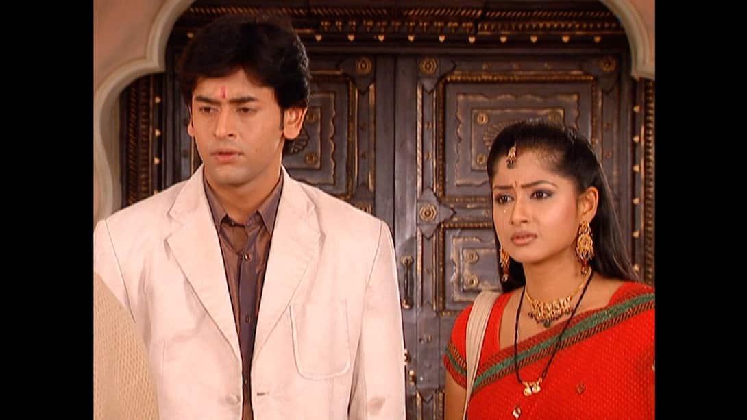 Sumitra asks Jagdish to go away