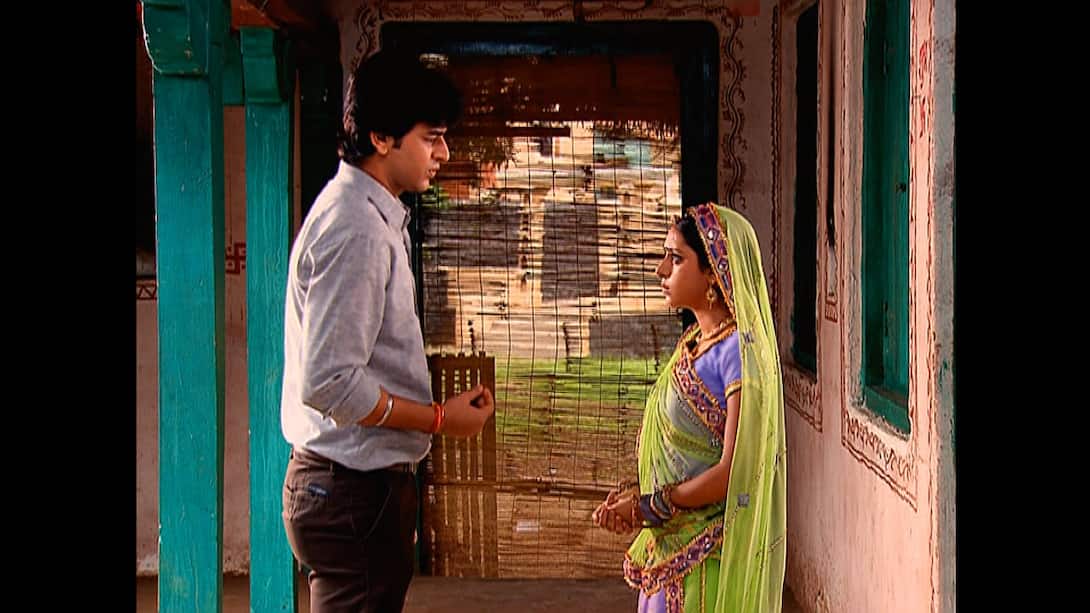 Jagdish asks Anandi for help