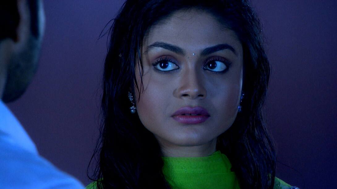 Mukta and Vishnu spend time together