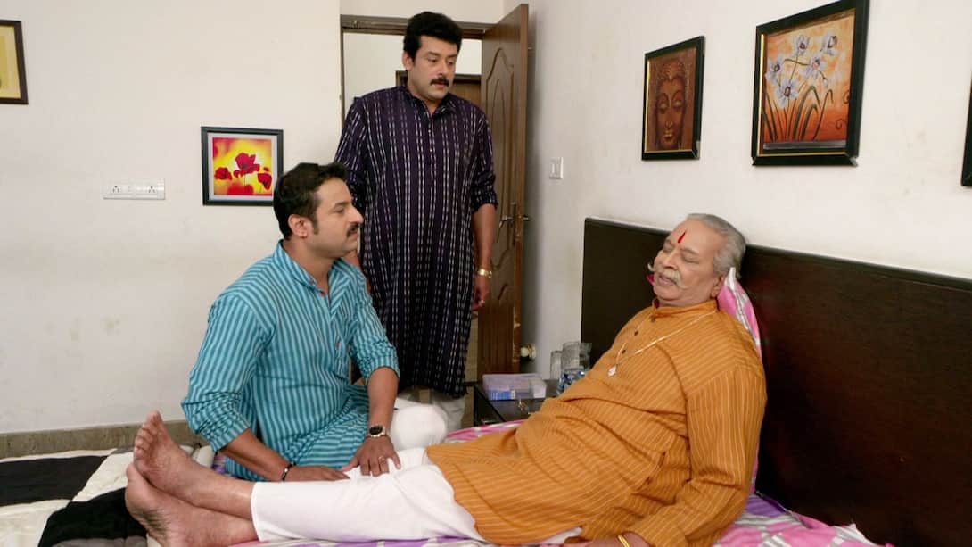 Daadaji is concerned about Dhanya's dissapearence