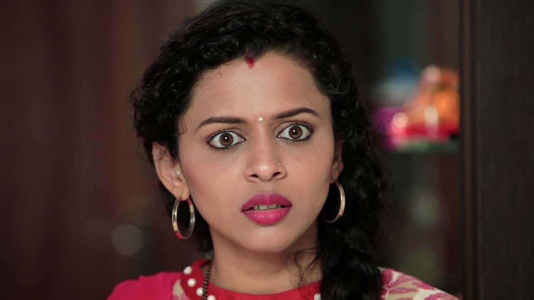 Nandini's revelation startles Vachana