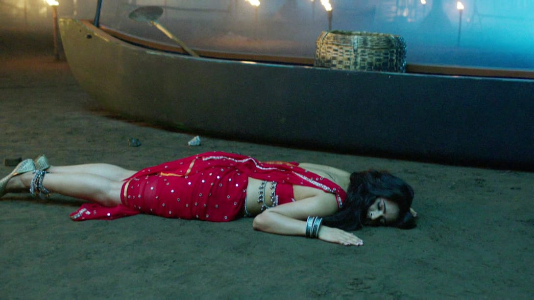 Chandrakanta falls unconscious!