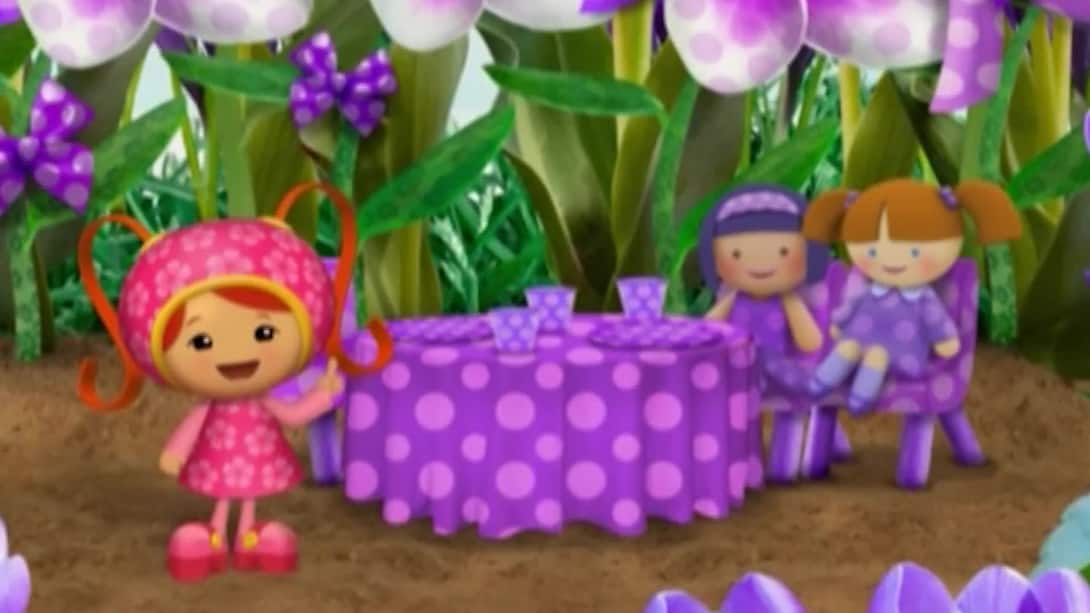 Purple polka dot party