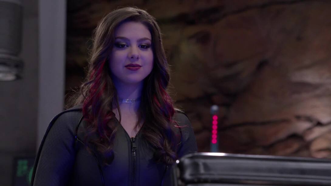 Watch The Thundermans S04 Season 4 Episode 21 : Thunder In Paradise