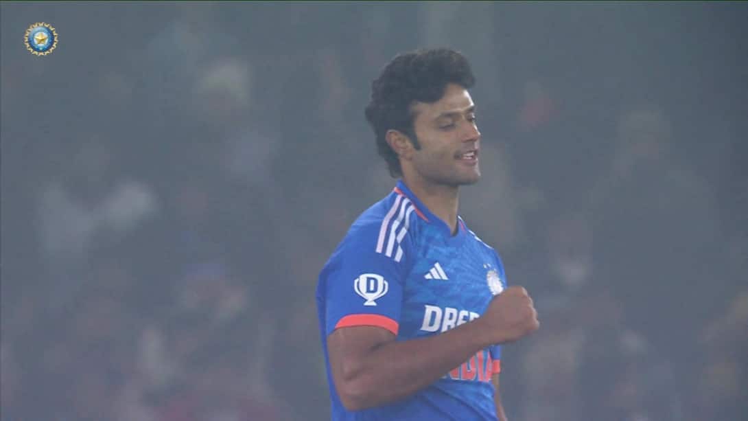 Zadran Spoons An Easy Catch To Rohit