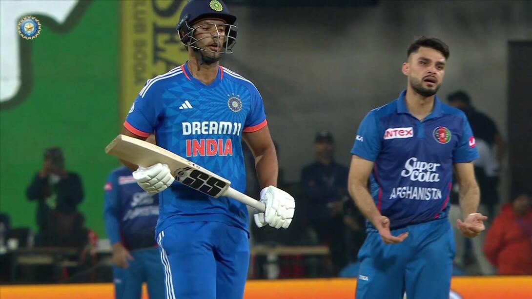 Watch Fifty! Video Online(HD) On JioCinema