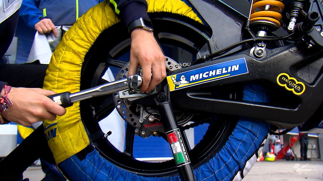 Watch Tire Dynamics Video Online(HD) On JioCinema