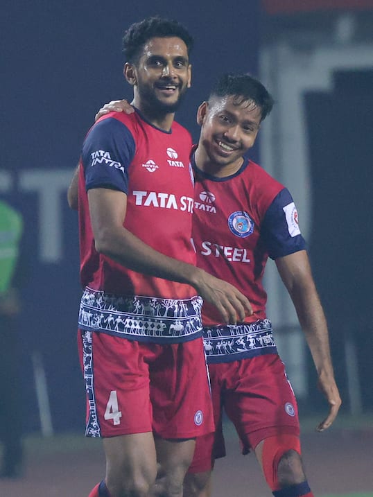 Watch Indian Super League 2024 2025 Matches Live Football Streaming and Match Highlights only on JioCinema