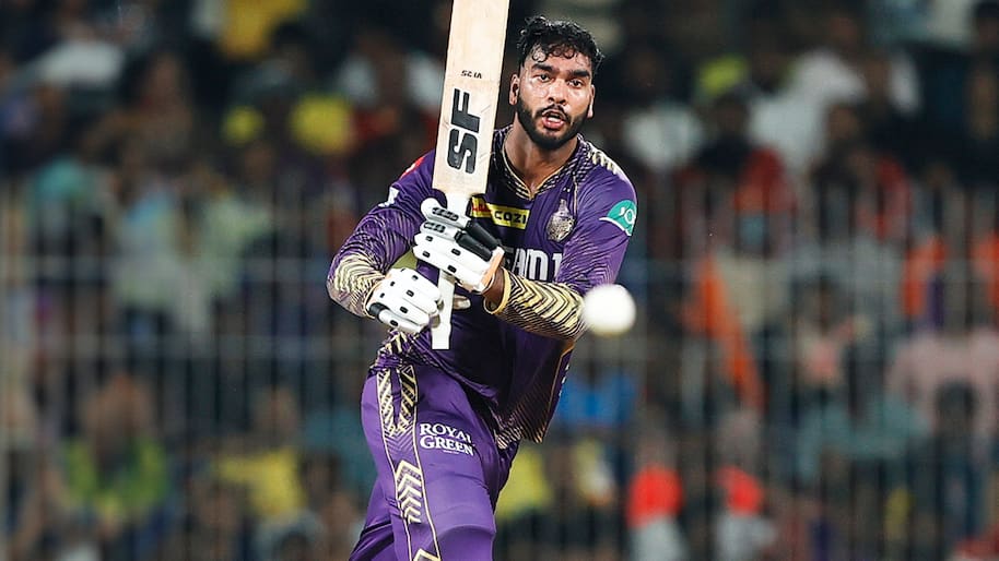 Final - KKR vs SRH - Venkatesh's 52* vs SRH