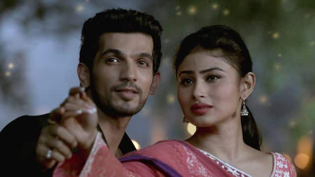 Naagini Watch Season 1 Episode 1 A mysterious dream a hidden past on JioCinema