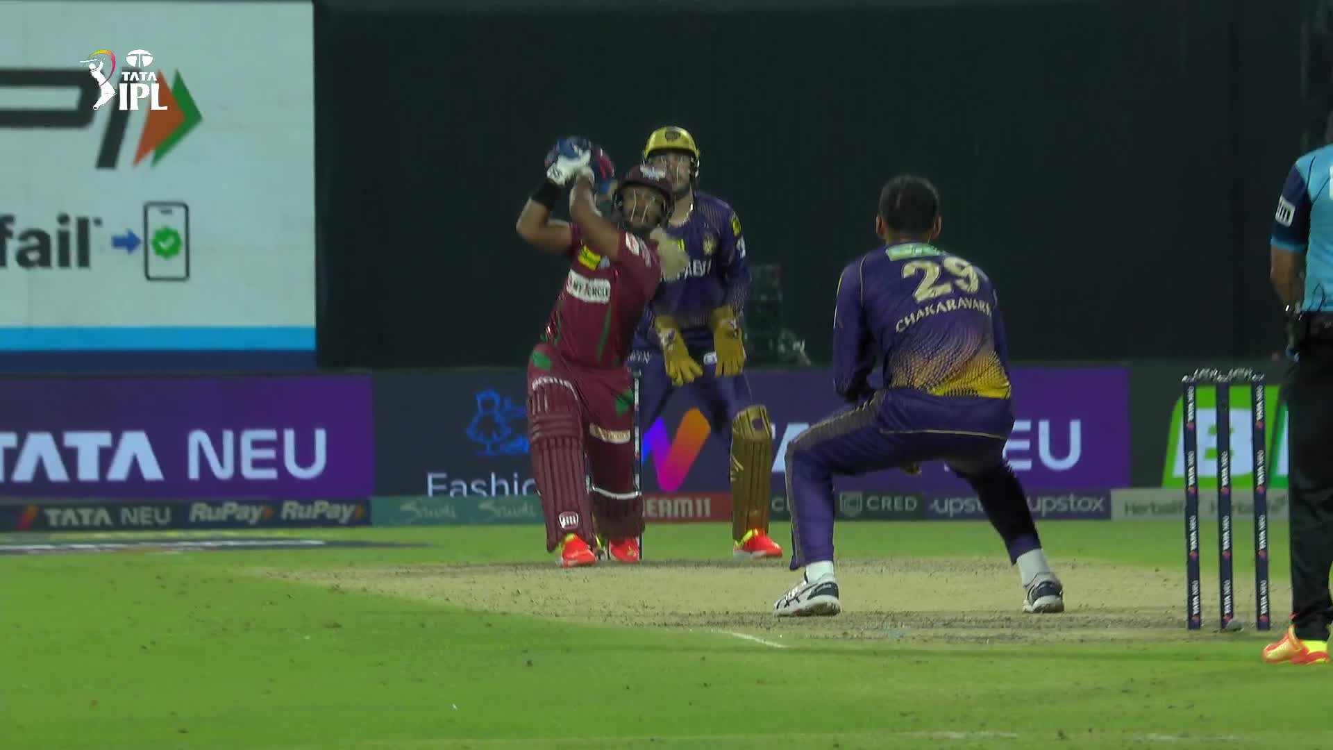 Watch Maximum! Video Online(HD) On JioCinema