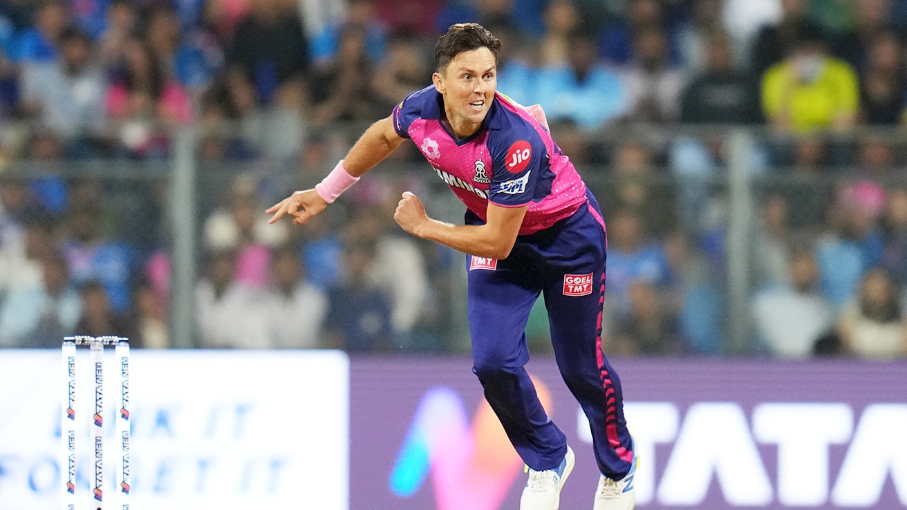 Watch Boult Removes Rohit, Dhir Video Online(hd) On Jiocinema