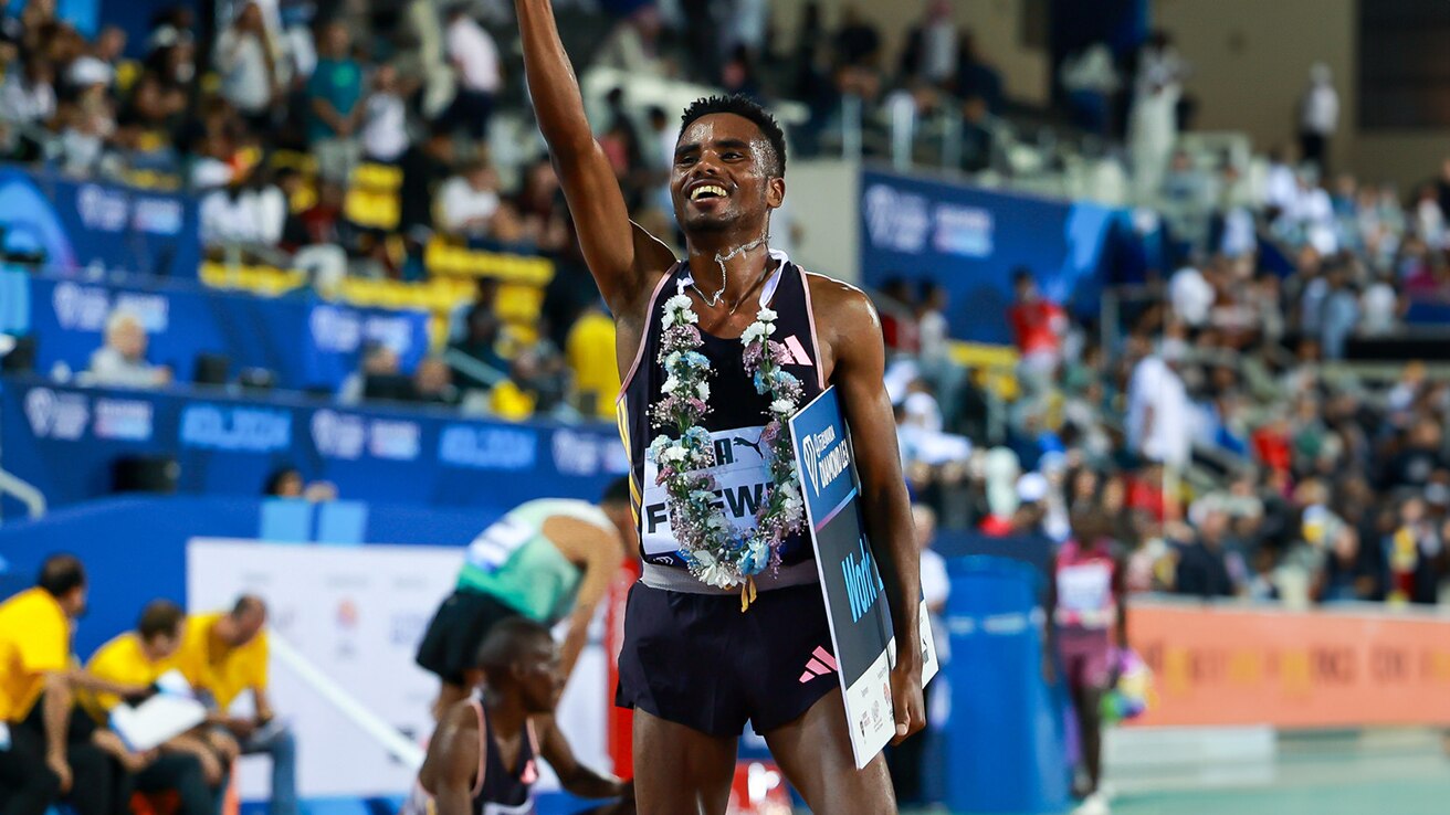 Watch Firewu Claims World Lead Video Online(HD) On JioCinema